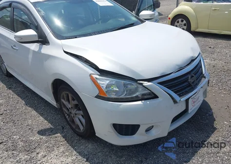 2015 Nissan Sentra Sr z USA, uszkodzony, nr VIN 3N1AB7AP6FY226855